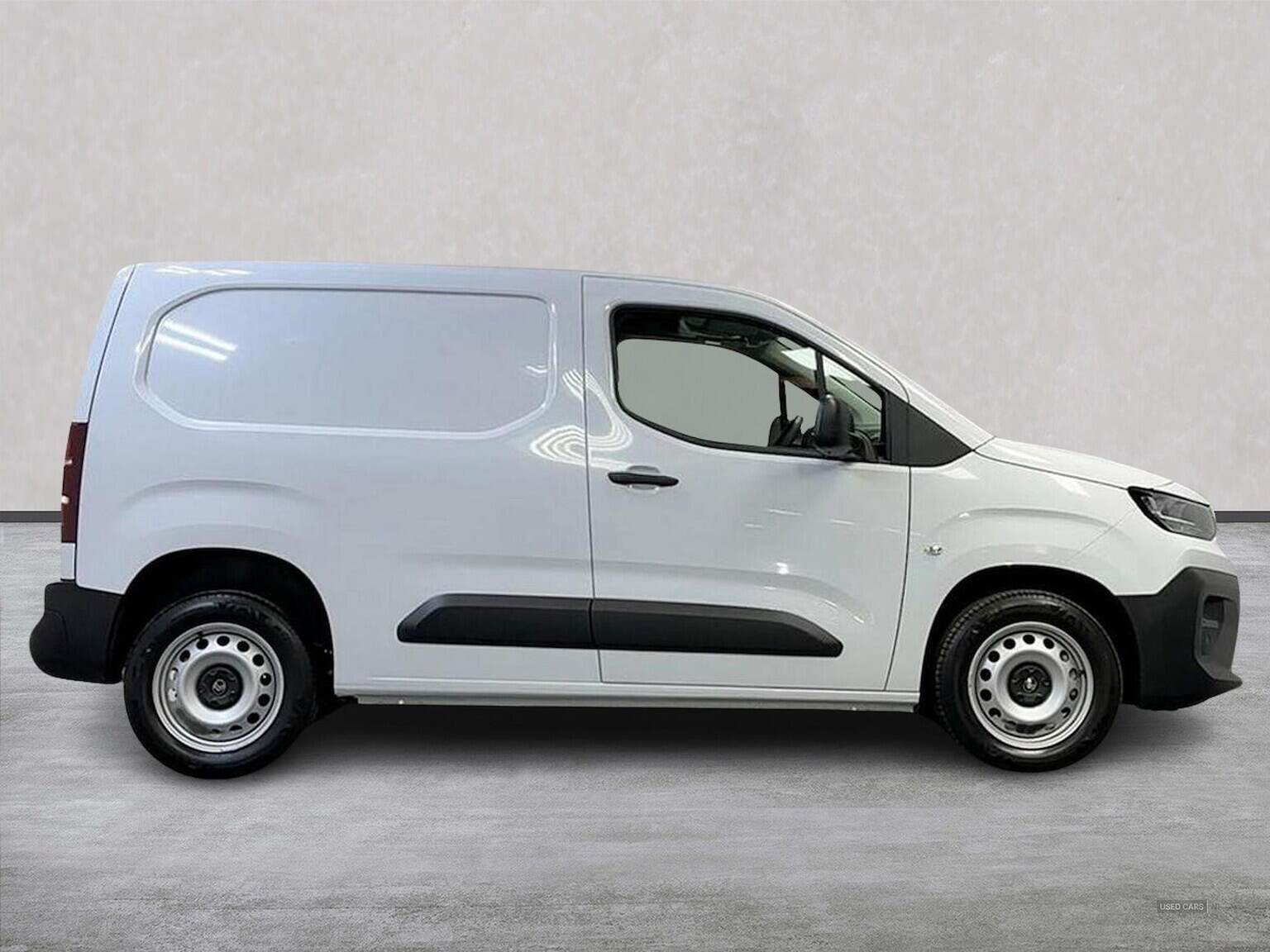 Dec 2024 Citroen Berlingo 1.5 Bluehdi 100Ps Van Enterprise