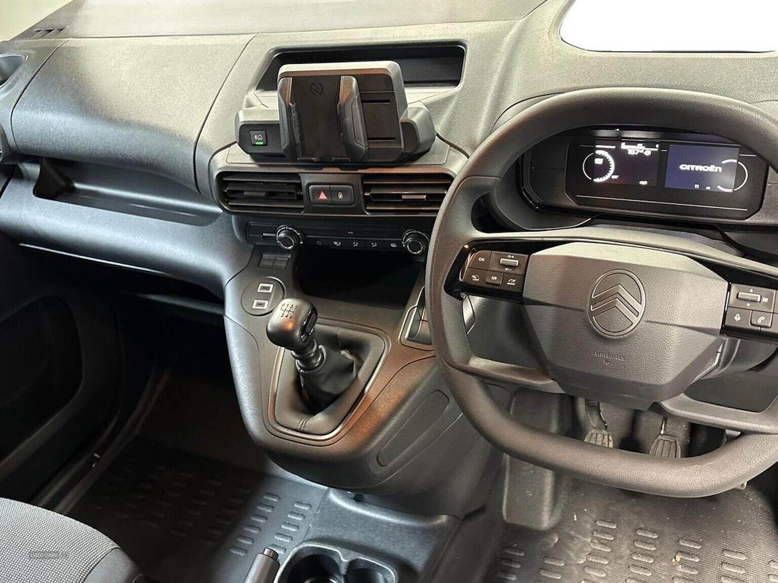 Dec 2024 Citroen Berlingo 1.5 Bluehdi 100Ps Van Enterprise
