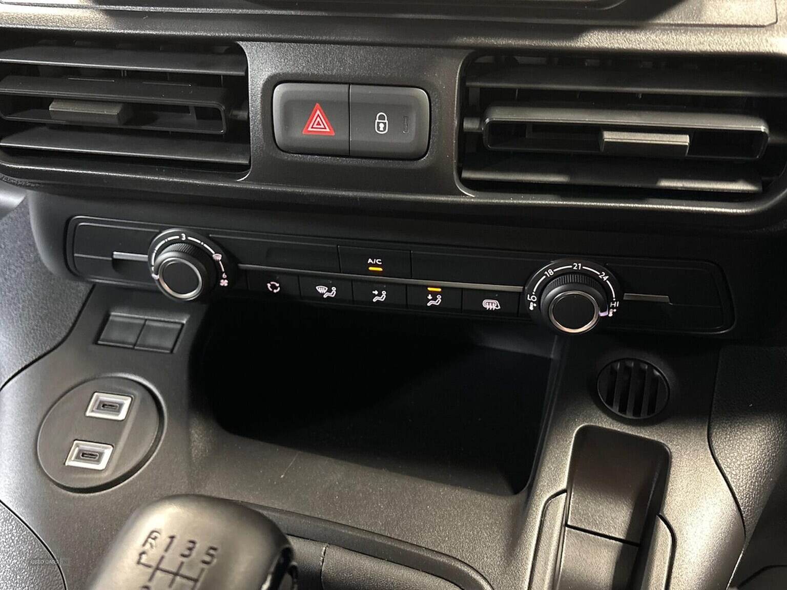 Dec 2024 Citroen Berlingo 1.5 Bluehdi 100Ps Van Enterprise