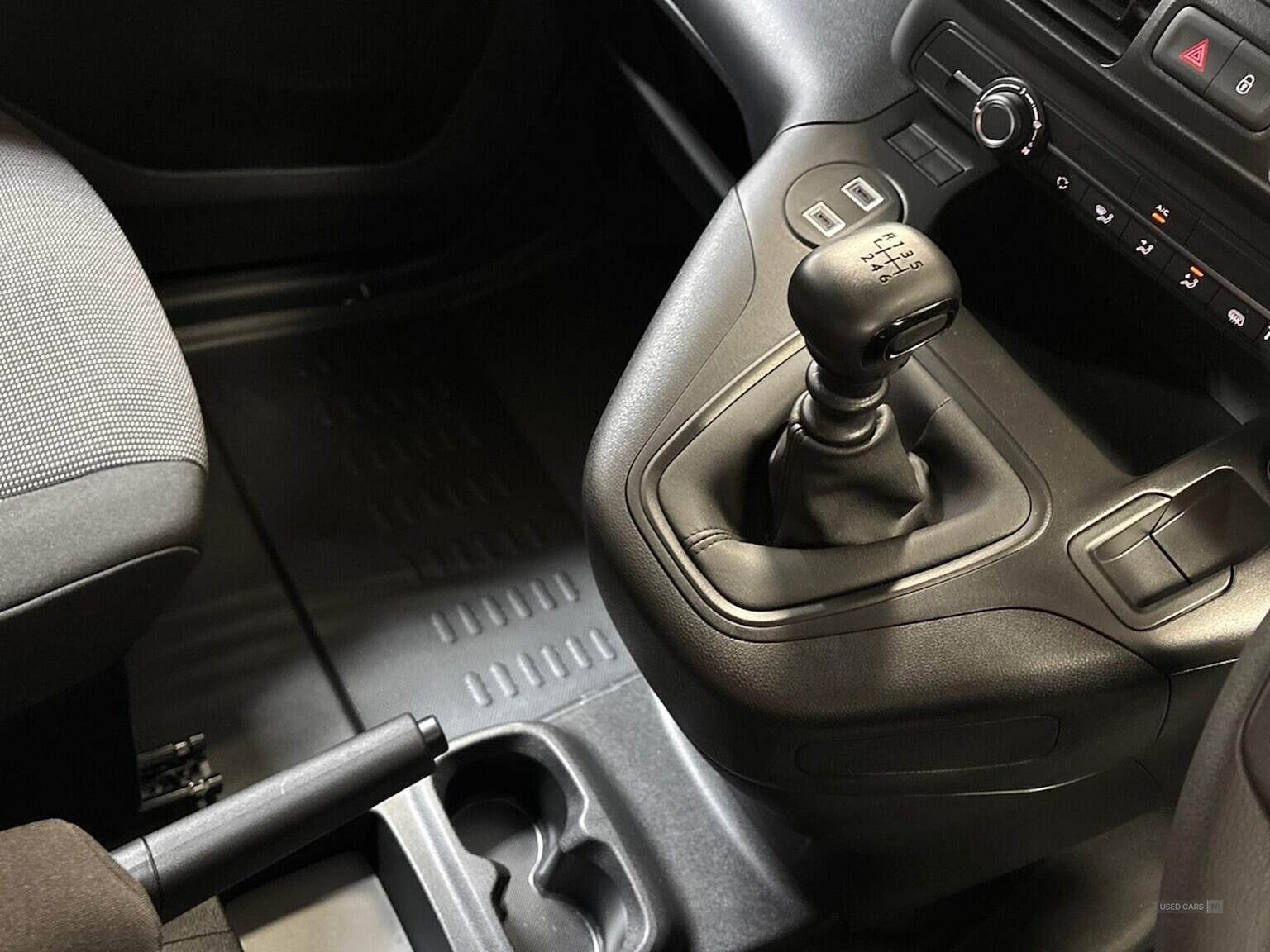 Dec 2024 Citroen Berlingo 1.5 Bluehdi 100Ps Van Enterprise