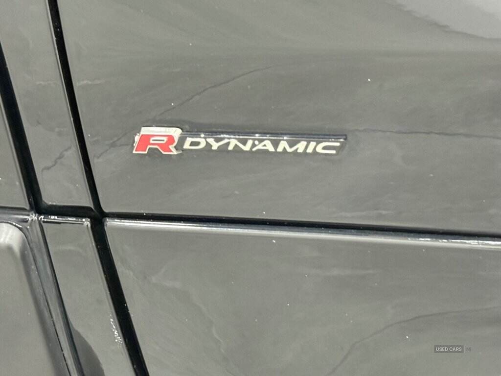 Jan 2020 Land Rover Discovery Sport 2.0 D150 R-Dynamic S 5dr Auto