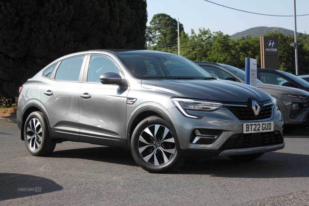 Jun 2022 Renault Arkana 1.6 E-TECH Hybrid 145 Iconic 5dr Auto