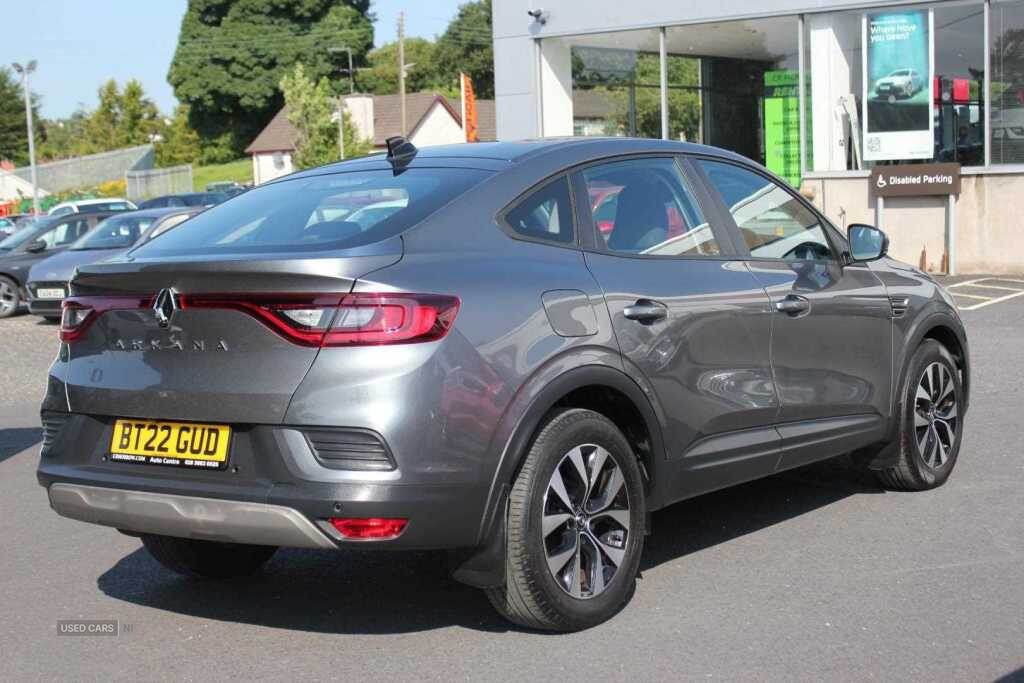 Jun 2022 Renault Arkana 1.6 E-TECH Hybrid 145 Iconic 5dr Auto