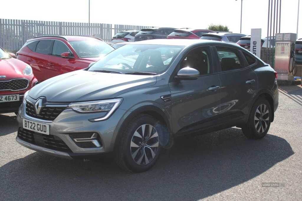 Jun 2022 Renault Arkana 1.6 E-TECH Hybrid 145 Iconic 5dr Auto