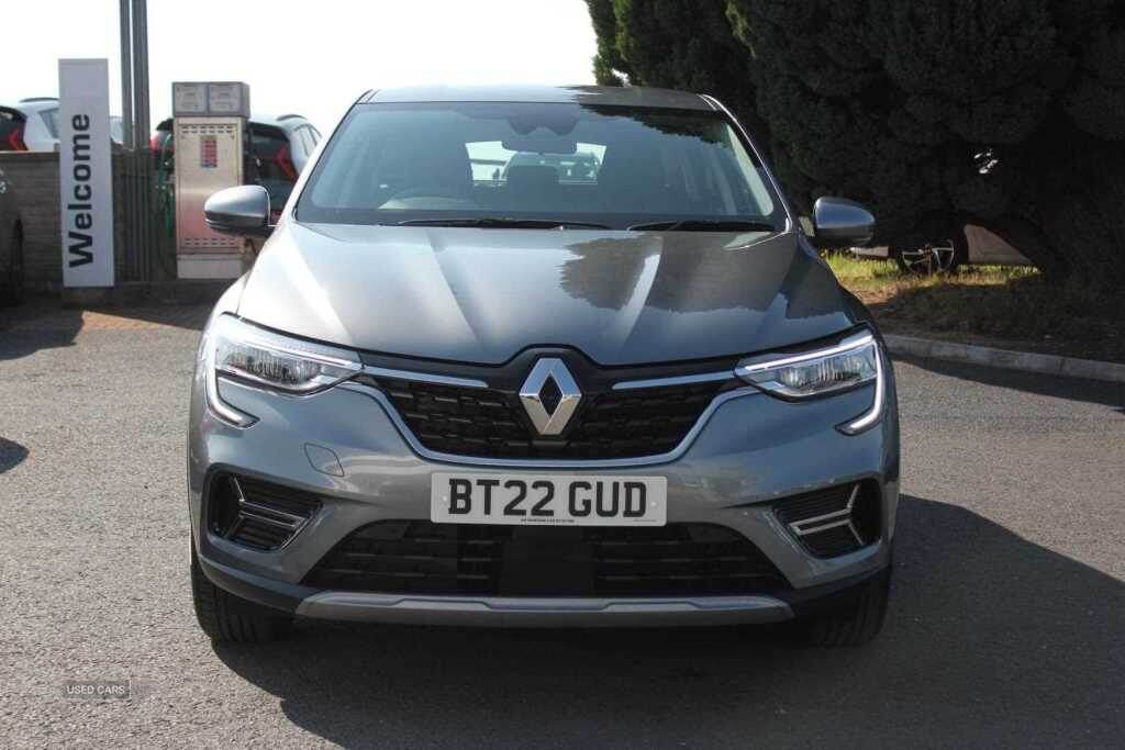 Jun 2022 Renault Arkana 1.6 E-TECH Hybrid 145 Iconic 5dr Auto