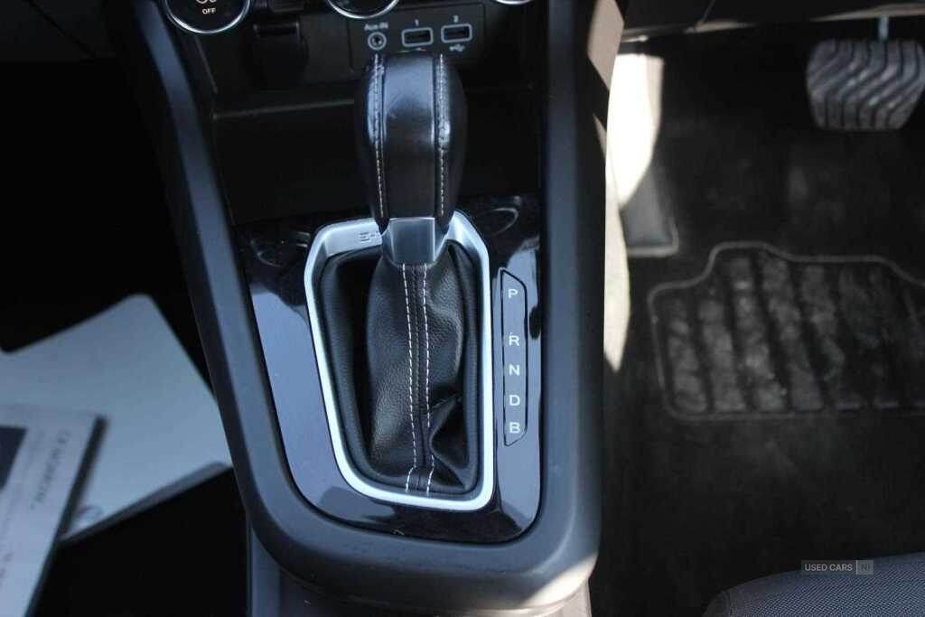 Jun 2022 Renault Arkana 1.6 E-TECH Hybrid 145 Iconic 5dr Auto