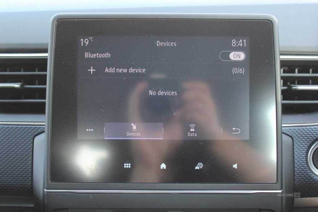 Jun 2022 Renault Arkana 1.6 E-TECH Hybrid 145 Iconic 5dr Auto