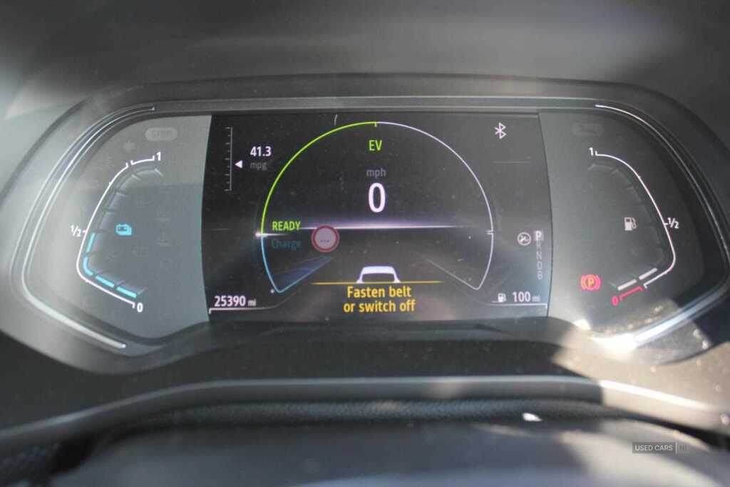 Jun 2022 Renault Arkana 1.6 E-TECH Hybrid 145 Iconic 5dr Auto