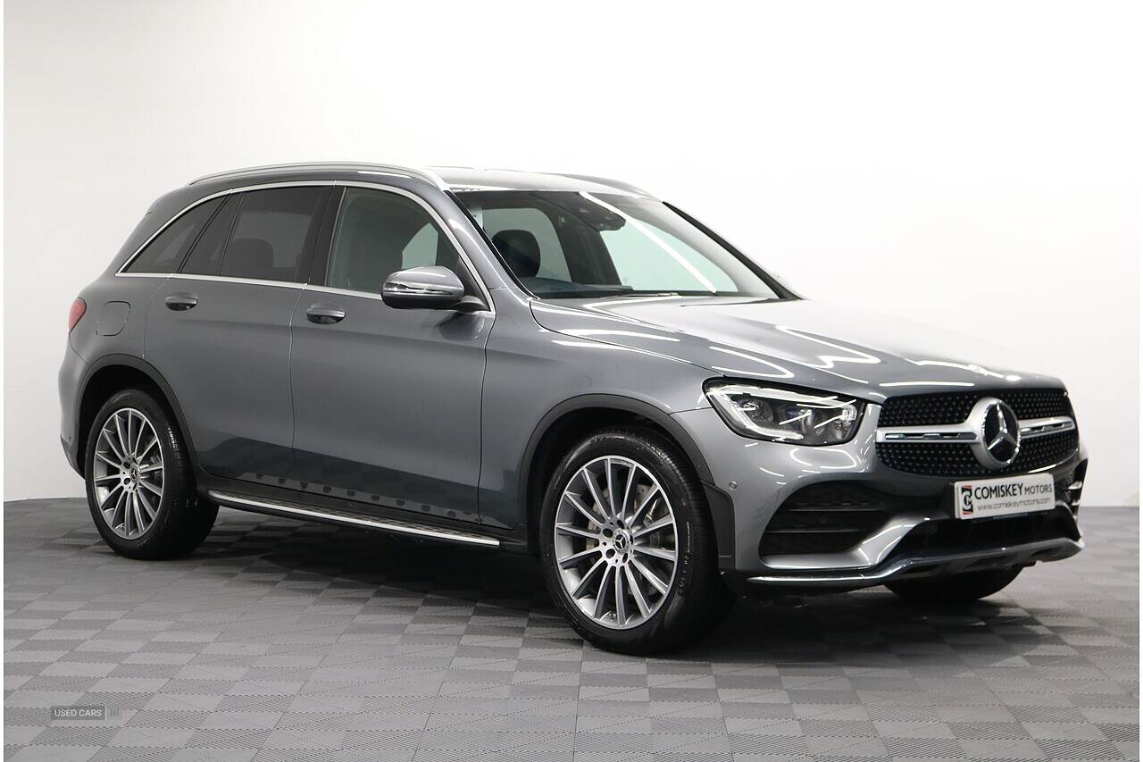  2020 Mercedes-Benz GLC 300d AMG Line