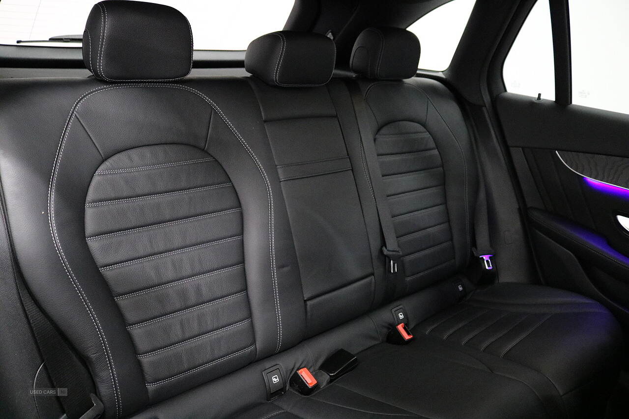  2020 Mercedes-Benz GLC 300d AMG Line