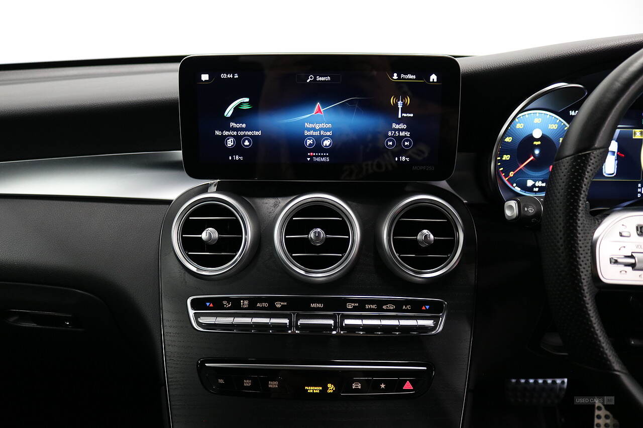  2020 Mercedes-Benz GLC 300d AMG Line