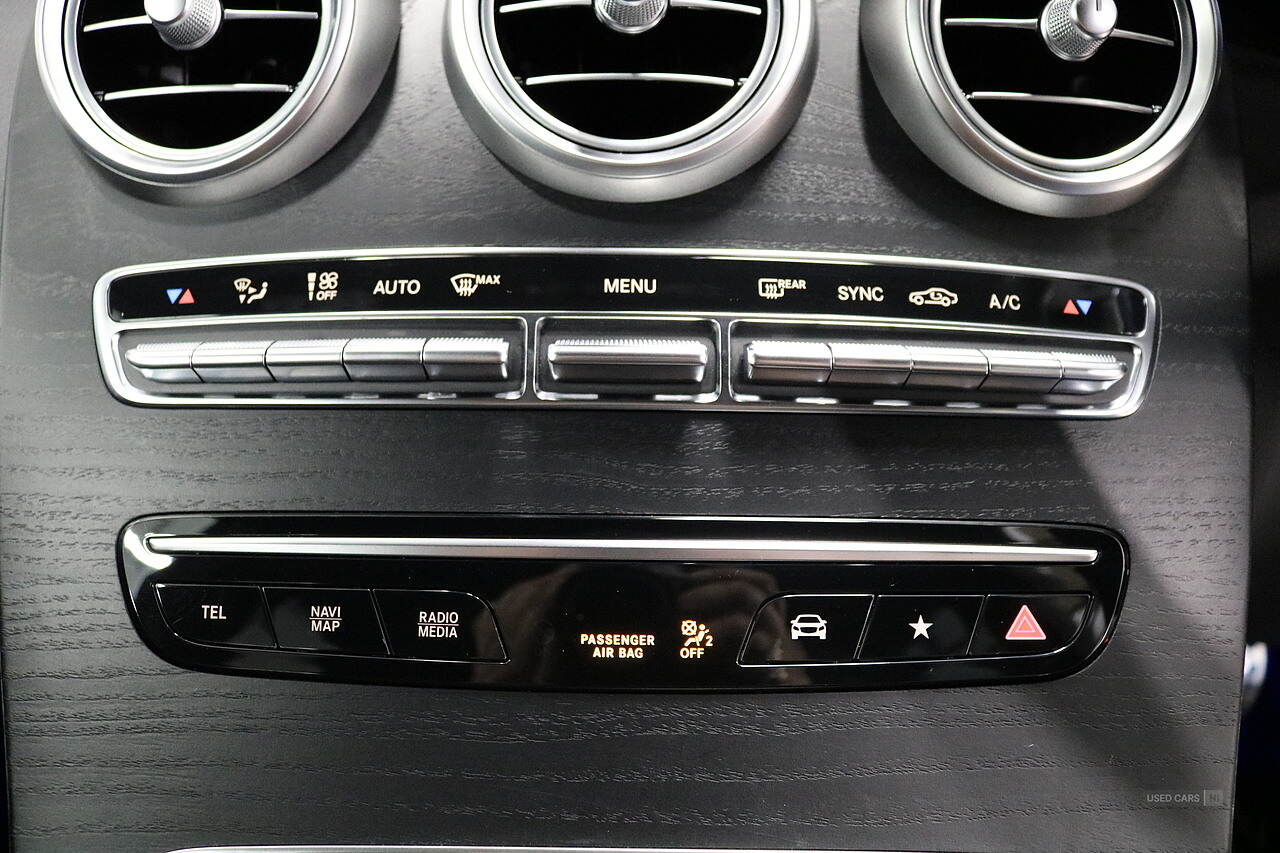  2020 Mercedes-Benz GLC 300d AMG Line
