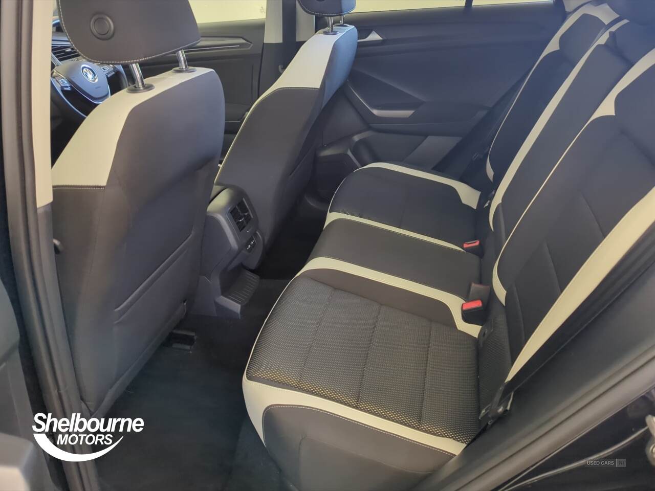 Jan 2022 Volkswagen T-Roc 1.5 TSI EVO SEL 5dr DSG