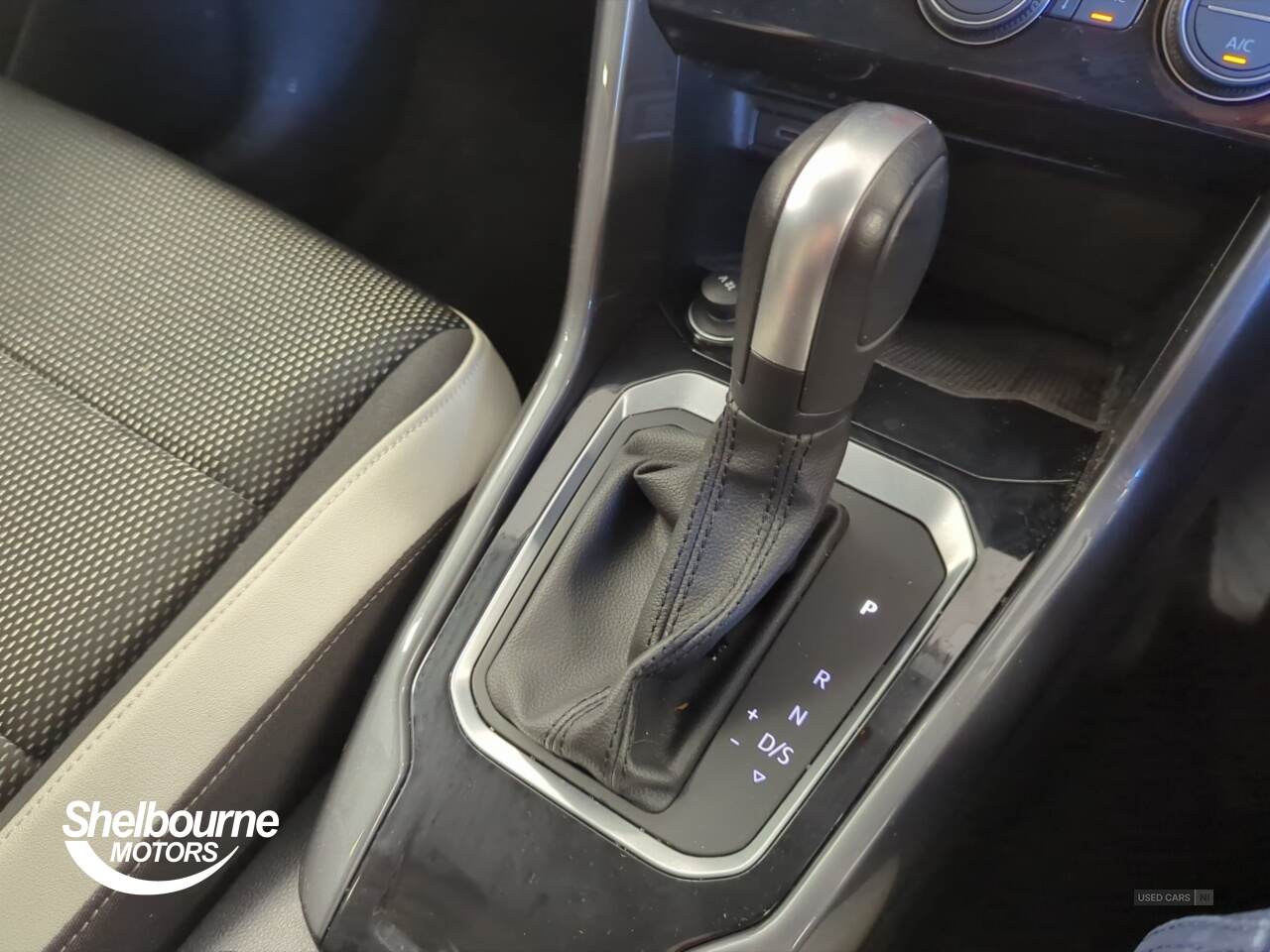 Jan 2022 Volkswagen T-Roc 1.5 TSI EVO SEL 5dr DSG