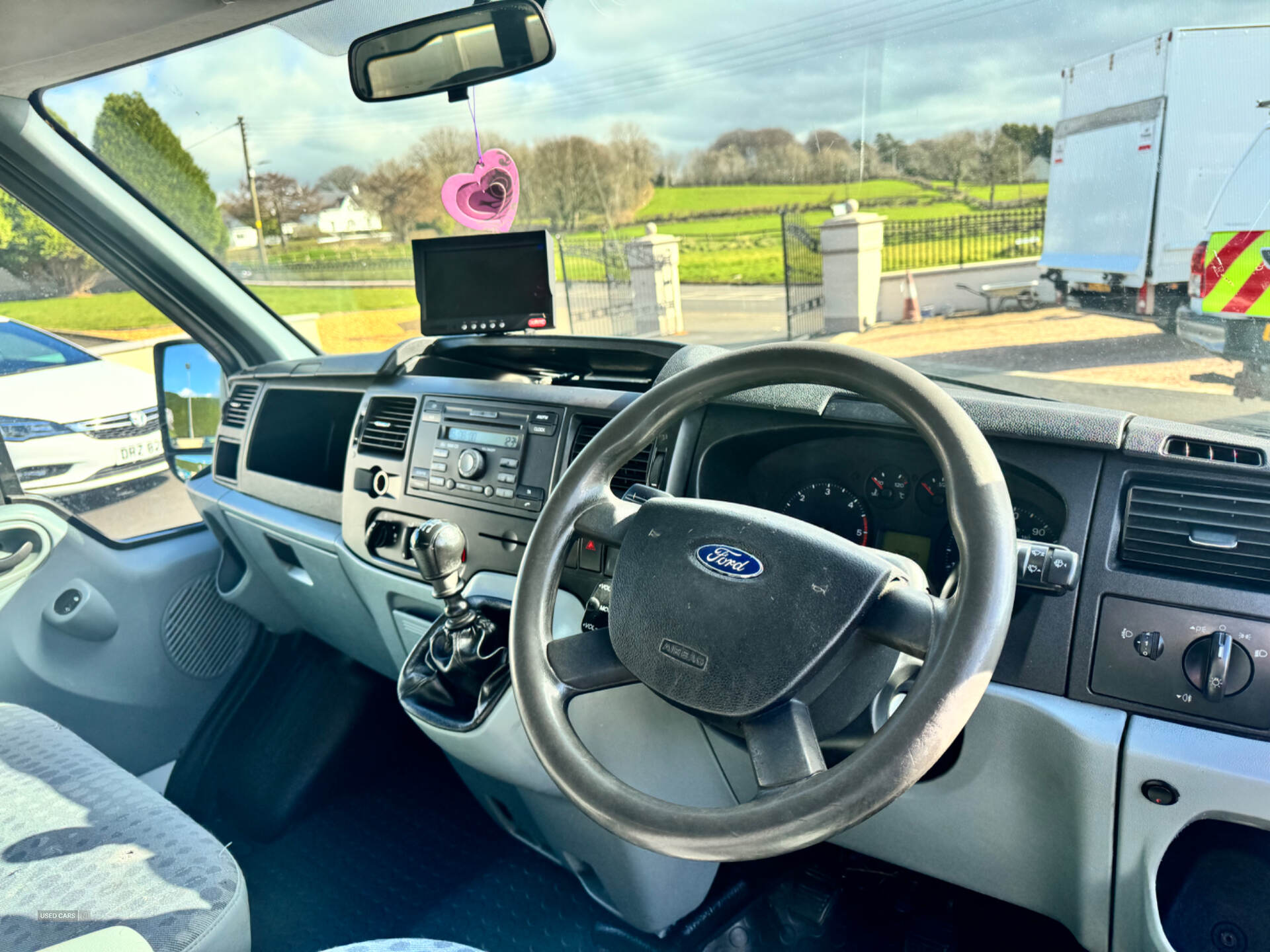 Feb 2013 Ford Transit D/Cab Chassis TDCi 100ps [DRW] Euro 5