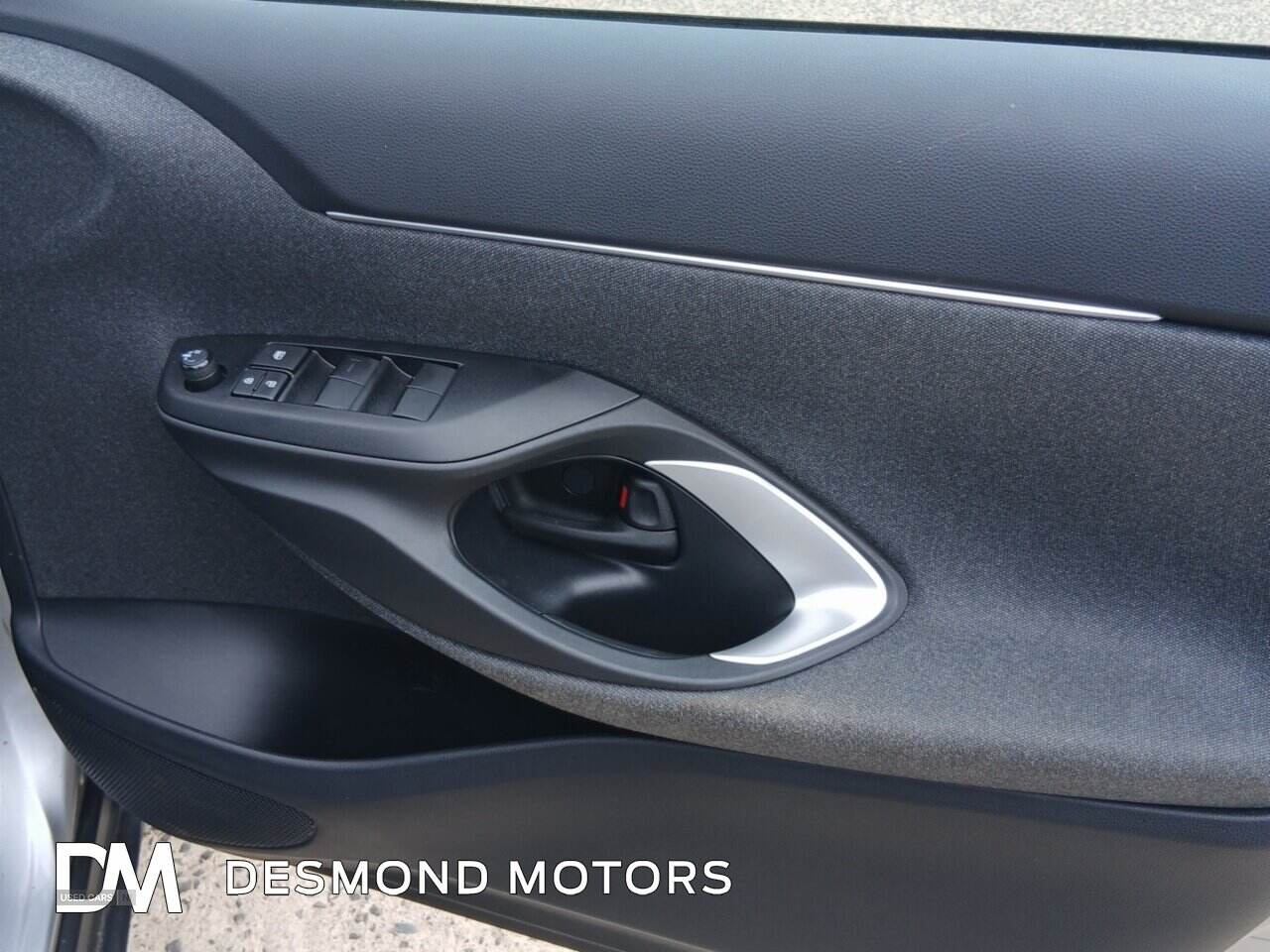 Nov 2022 Toyota Yaris Cross 1.5 Hybrid Design 5dr CVT