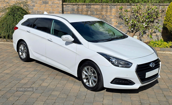 Hyundai i40 DIESEL TOURER in Armagh
