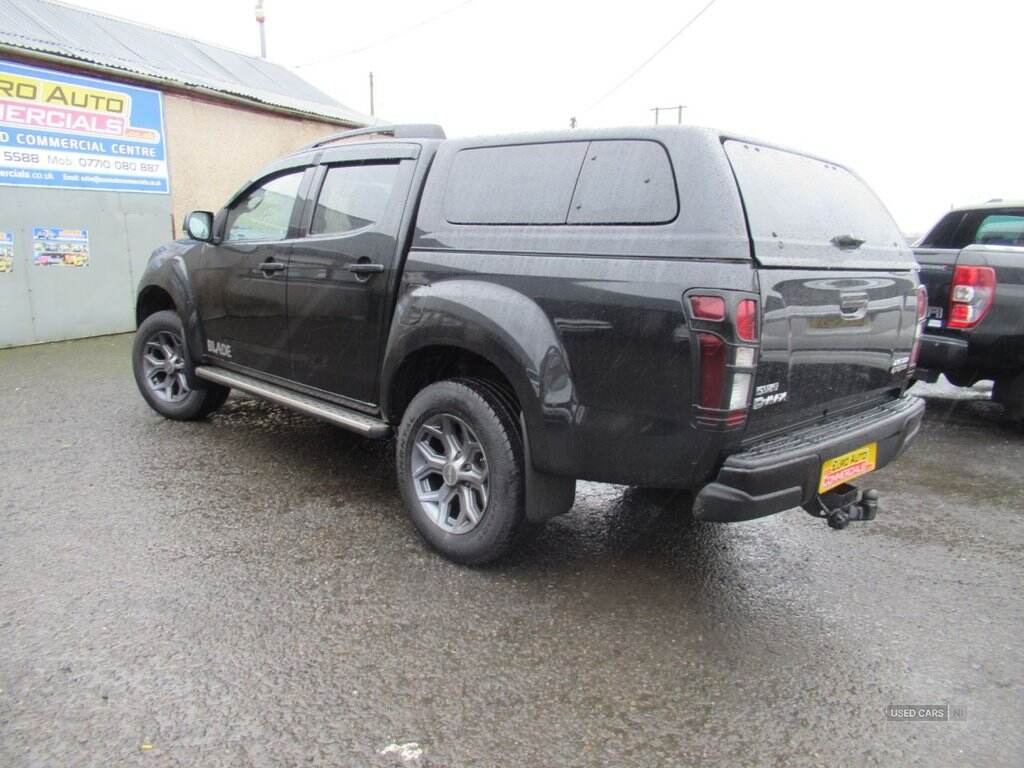  2015 Isuzu D-Max 2.5 TD Blade Pickup 4dr Diesel Automatic 4x4 (220 g/km, 161 bhp)