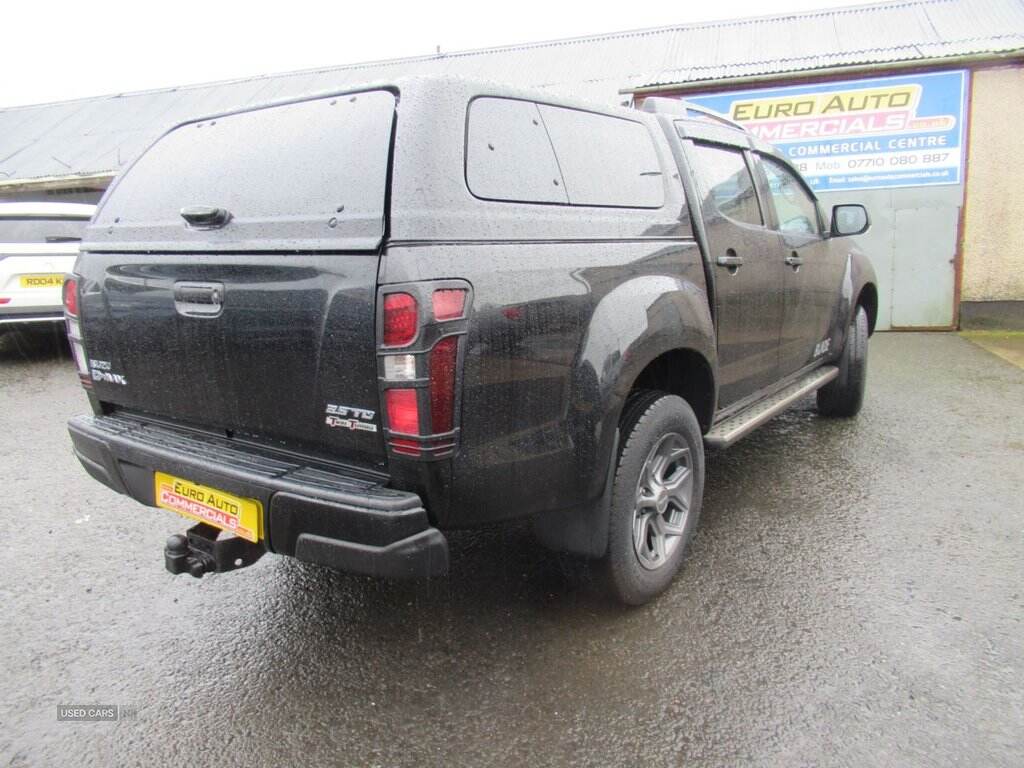  2015 Isuzu D-Max 2.5 TD Blade Pickup 4dr Diesel Automatic 4x4 (220 g/km, 161 bhp)