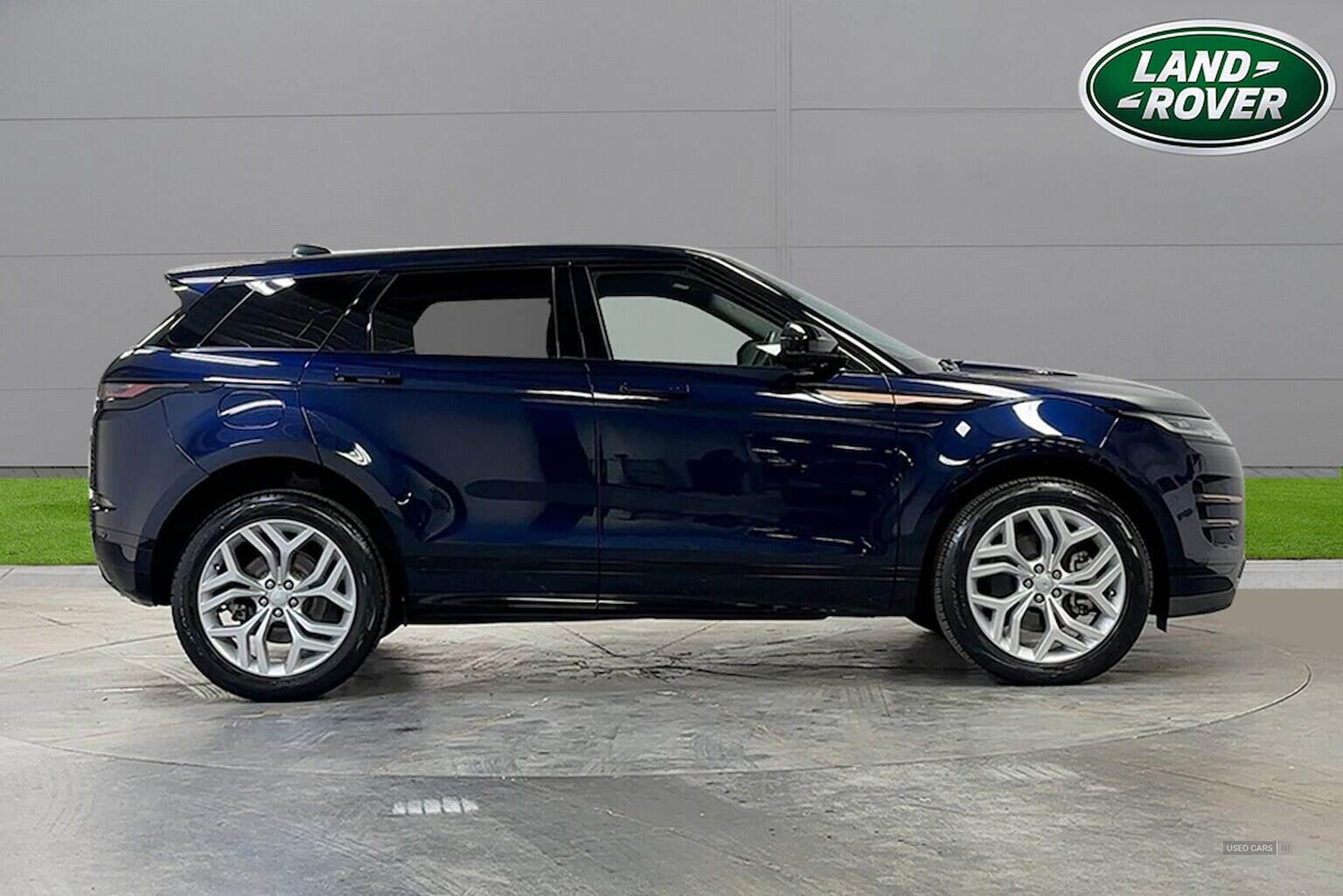 Apr 2022 Land Rover Range Rover Evoque 2.0 P250 R-Dynamic Se 5Dr Auto