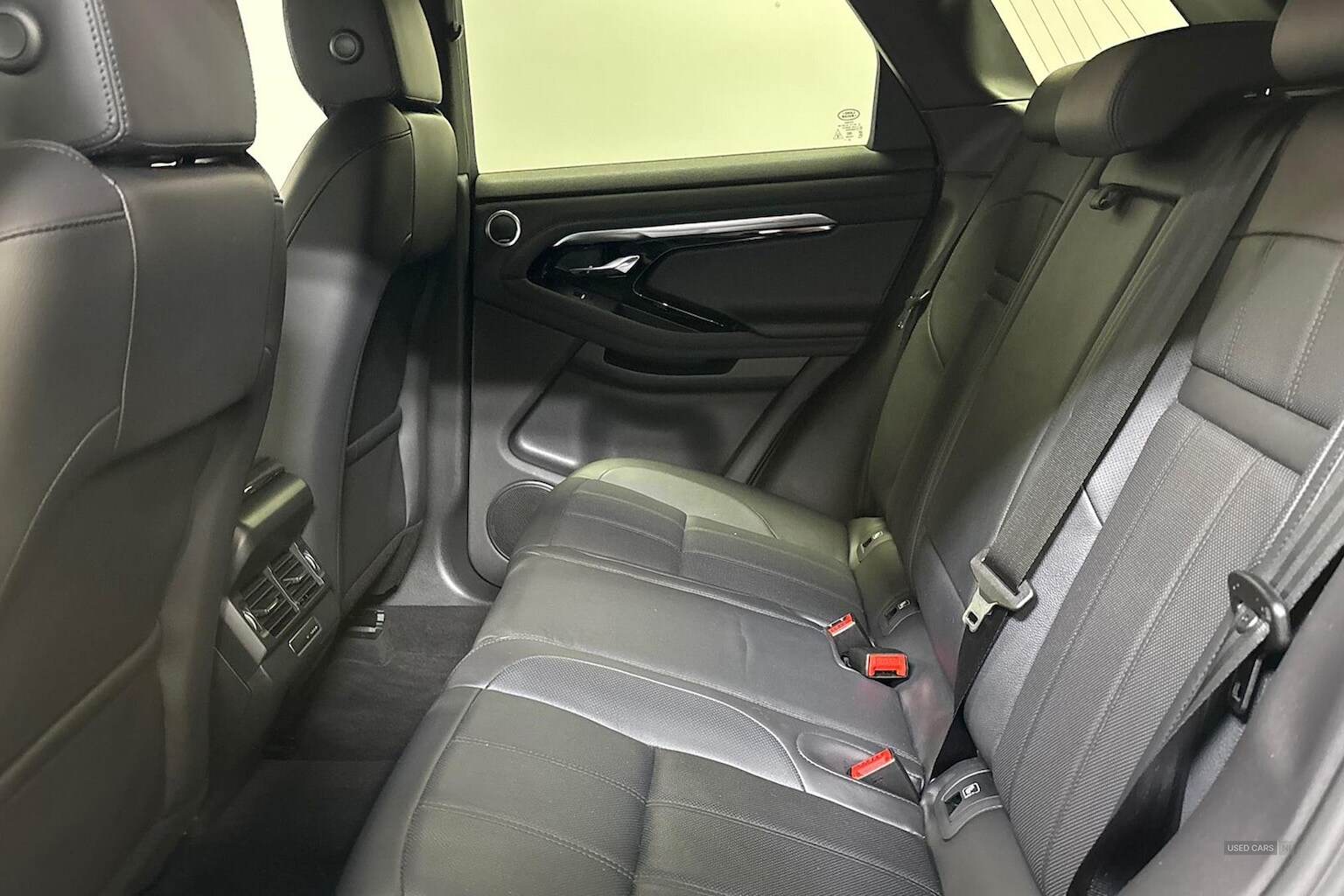 Apr 2022 Land Rover Range Rover Evoque 2.0 P250 R-Dynamic Se 5Dr Auto