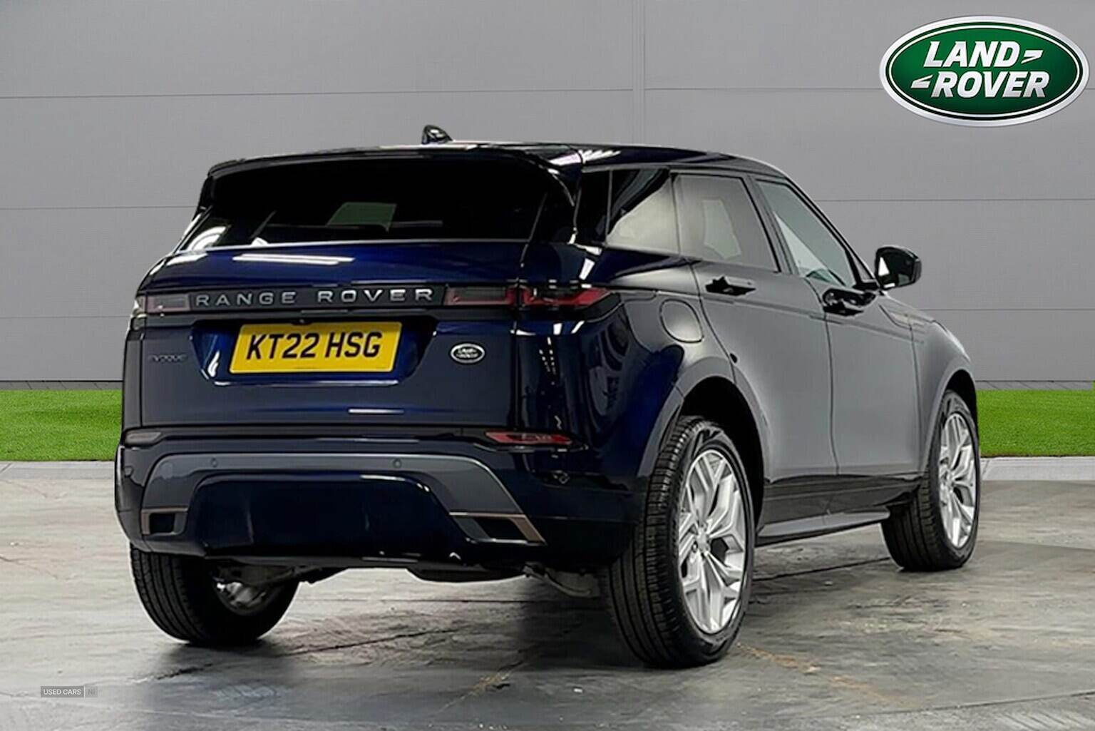 Apr 2022 Land Rover Range Rover Evoque 2.0 P250 R-Dynamic Se 5Dr Auto