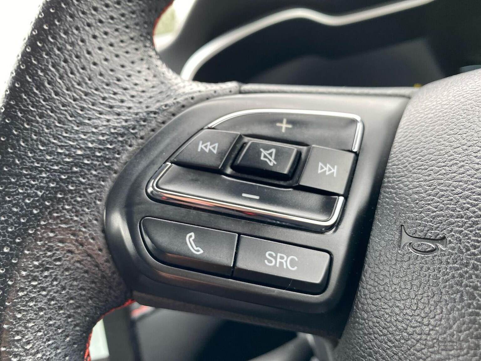 Mar 2022 MG Motor Uk ZS 1.5 Vti-Tech Exclusive 5Dr