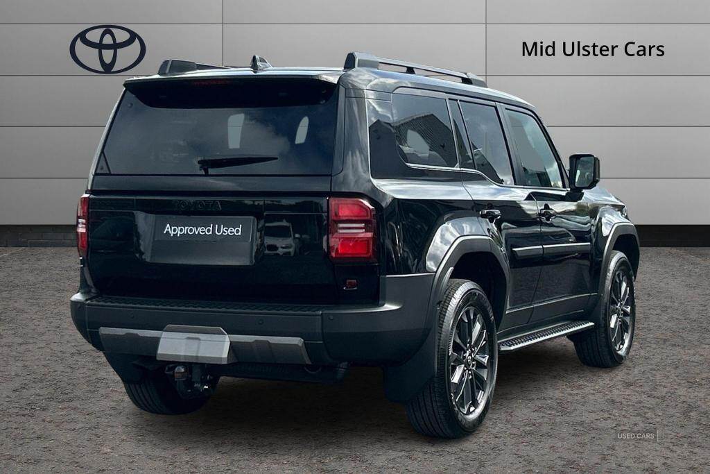 Mar 2025 Toyota Land Cruiser 2.8 D-4D 204 Invincible 5dr Auto 7 Seats