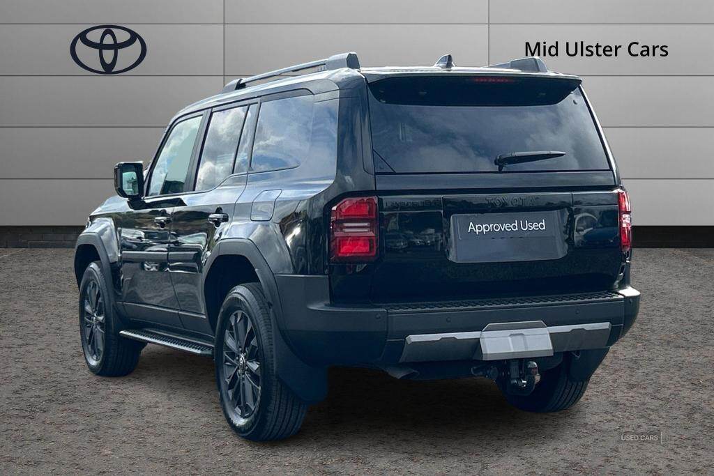 Mar 2025 Toyota Land Cruiser 2.8 D-4D 204 Invincible 5dr Auto 7 Seats