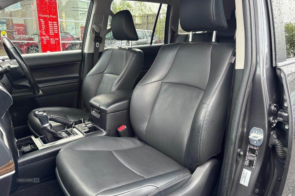 Jul 2020 Toyota Land Cruiser 2.8 D-4D Invincible 5dr Auto 7 Seats