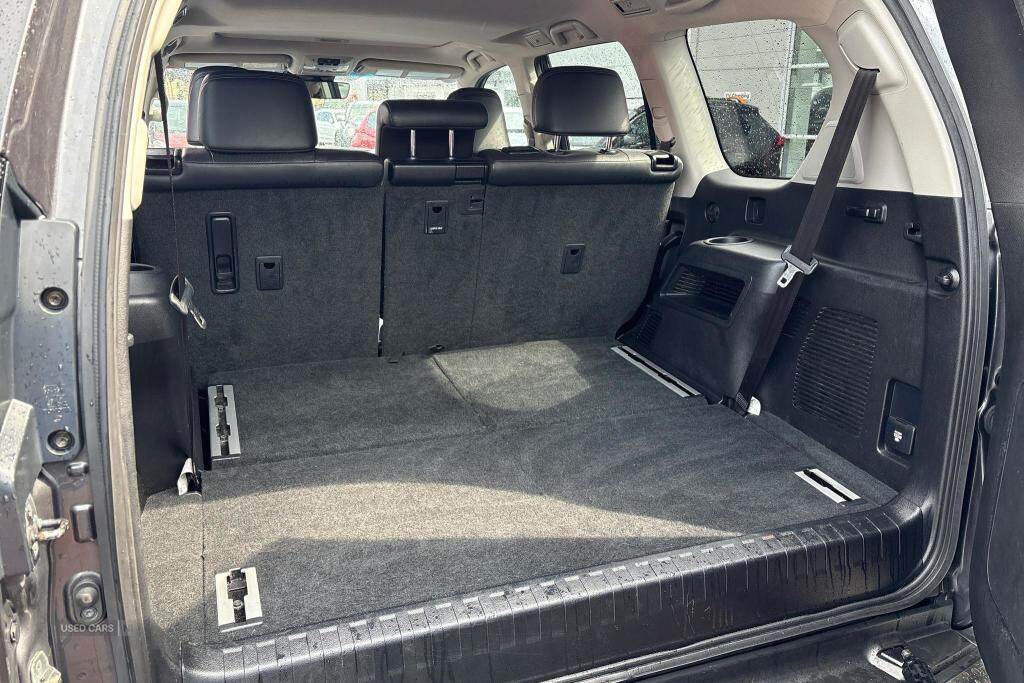 Jul 2020 Toyota Land Cruiser 2.8 D-4D Invincible 5dr Auto 7 Seats