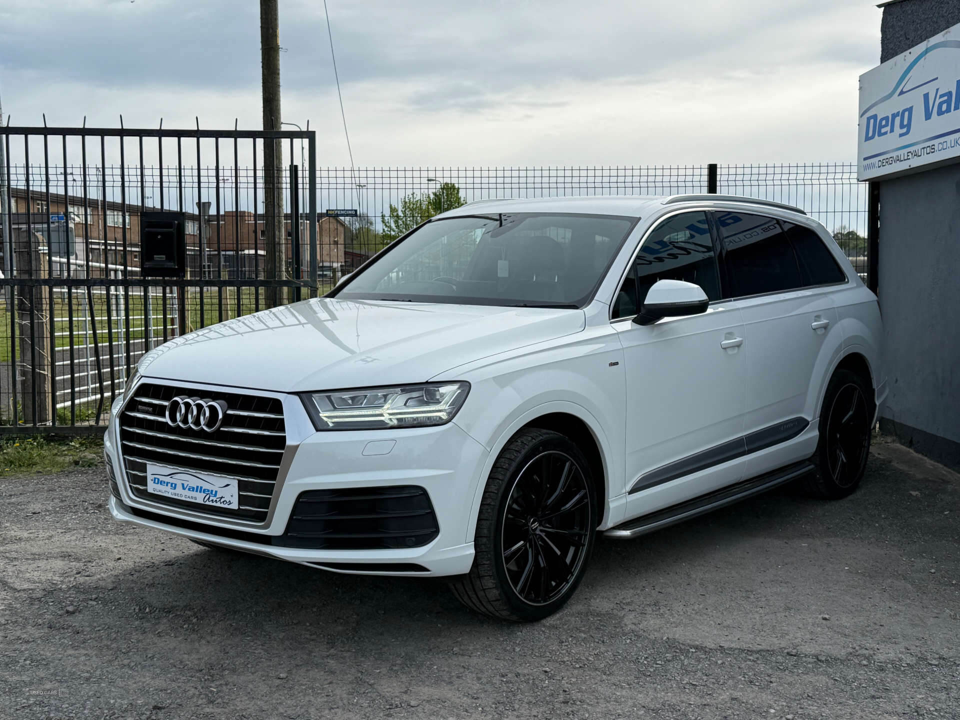 Sep 2016 Audi Q7 3.0 TDI 218 Quattro S Line 5dr Tip Auto