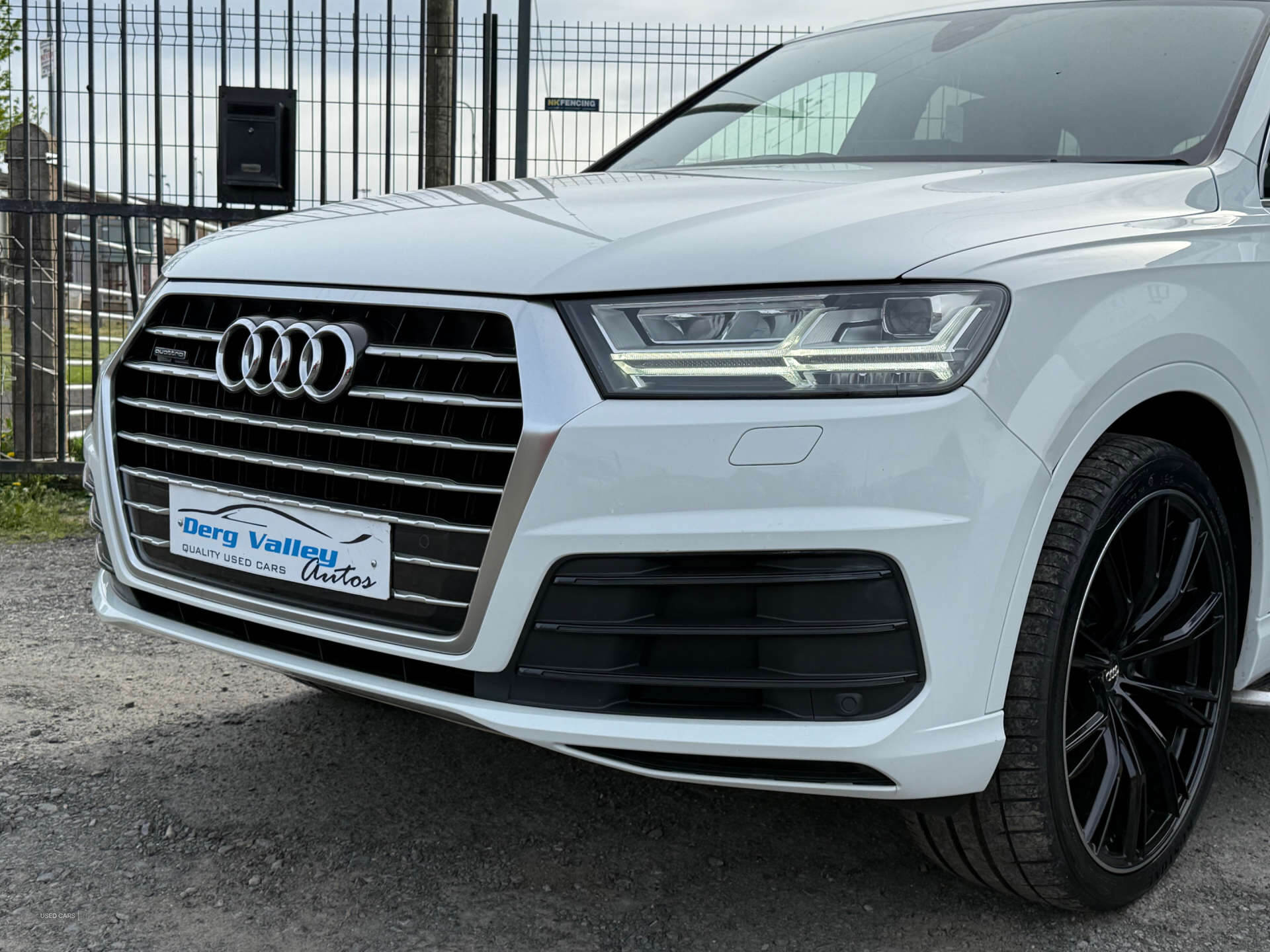 Sep 2016 Audi Q7 3.0 TDI 218 Quattro S Line 5dr Tip Auto