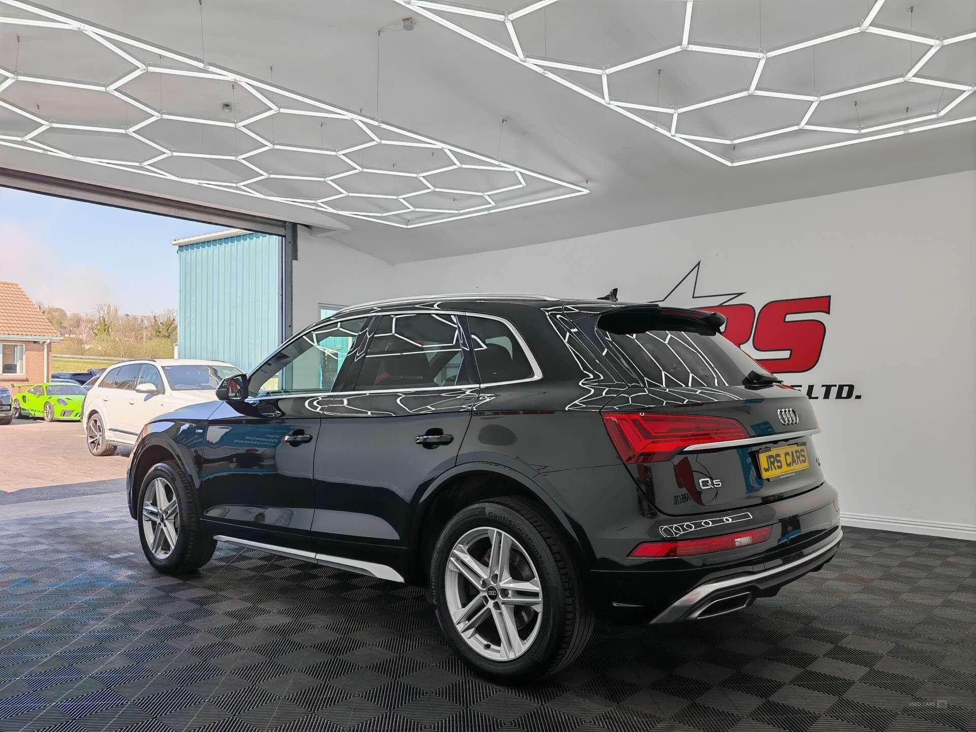 2021 Audi Q5 2.0 Q5 S Line 40 TDI MHEV Quattro Semi-Auto 4WD 5dr