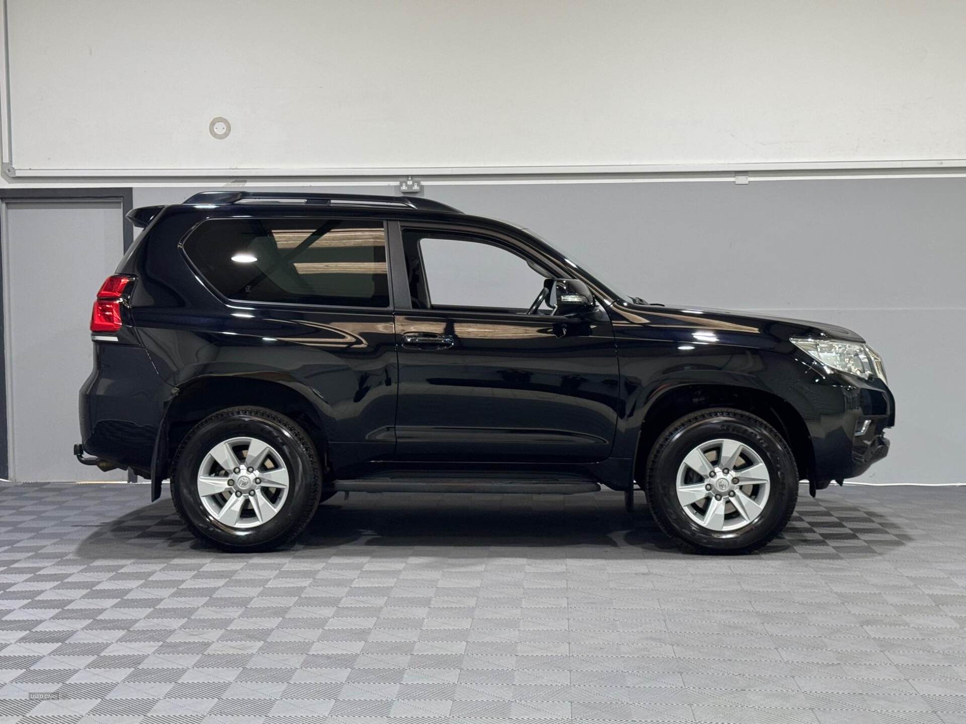 Sep 2020 Toyota Land Cruiser 2.8 D-4D Active 3dr Auto 5 Seats