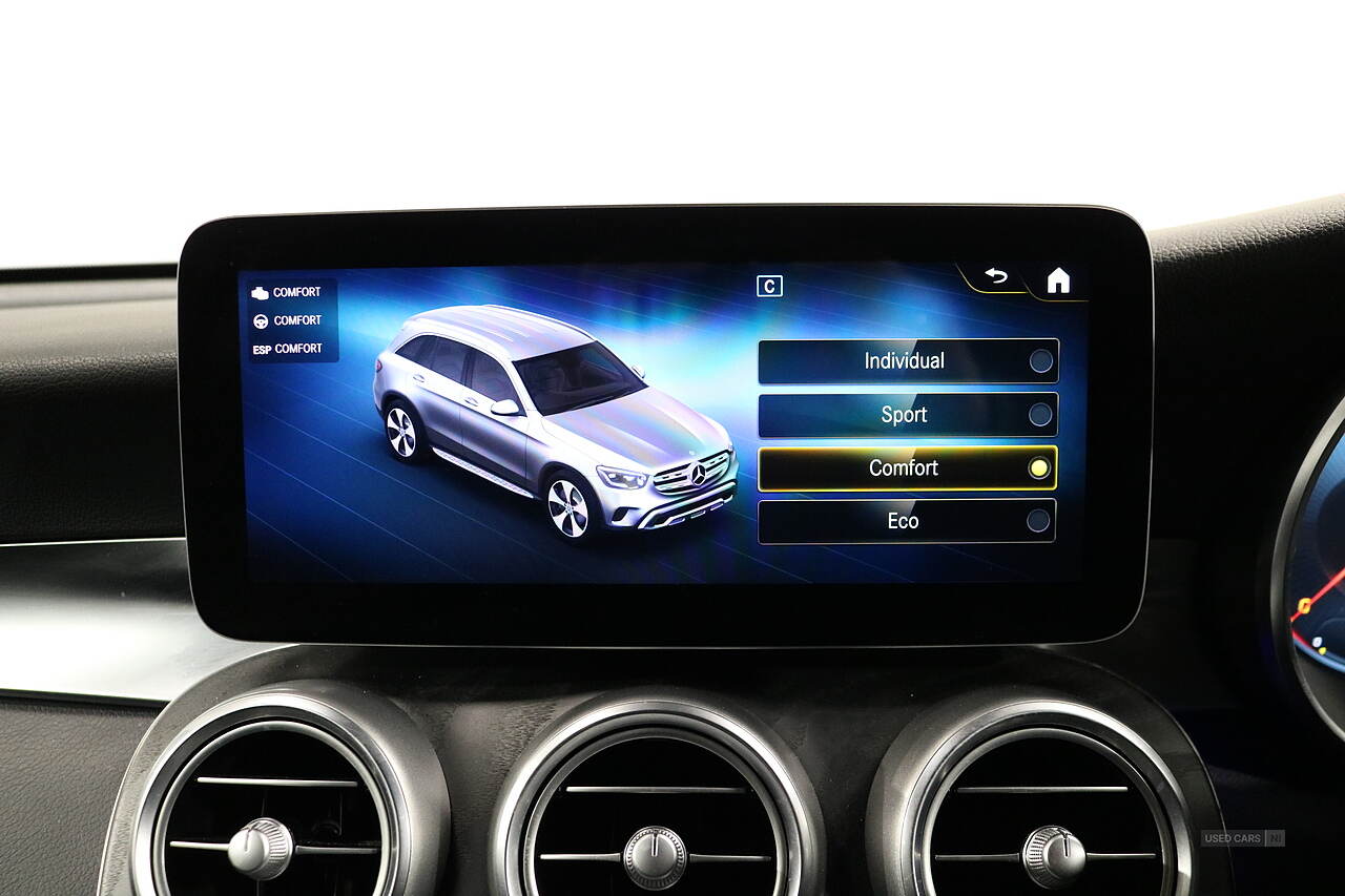 Mar 2021 Mercedes-Benz GLC GLC 220d 4Matic AMG Line Premium 5dr 9G-Tronic