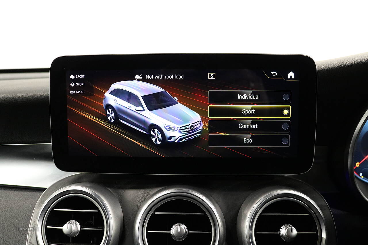 Mar 2021 Mercedes-Benz GLC GLC 220d 4Matic AMG Line Premium 5dr 9G-Tronic