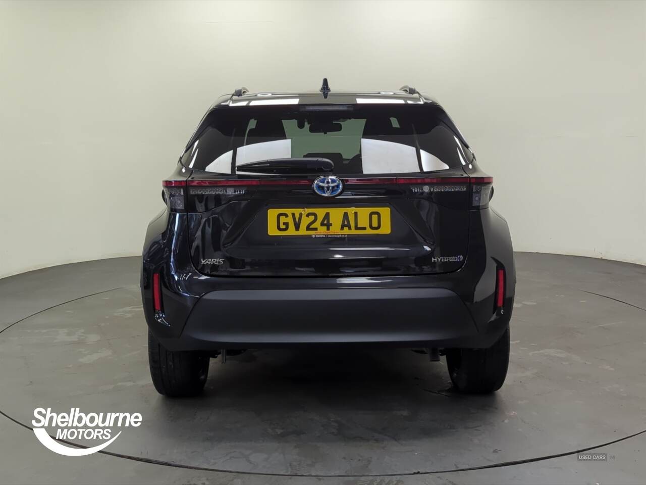 Apr 2024 Toyota Yaris Cross 1.5 Hybrid Design 5dr CVT
