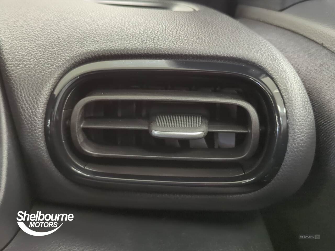 Apr 2024 Toyota Yaris Cross 1.5 Hybrid Design 5dr CVT