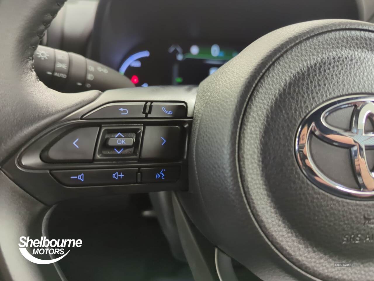 Apr 2024 Toyota Yaris Cross 1.5 Hybrid Design 5dr CVT