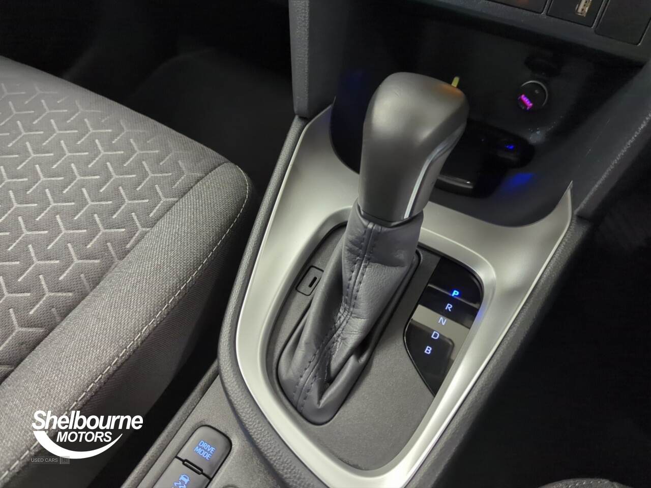 Apr 2024 Toyota Yaris Cross 1.5 Hybrid Design 5dr CVT