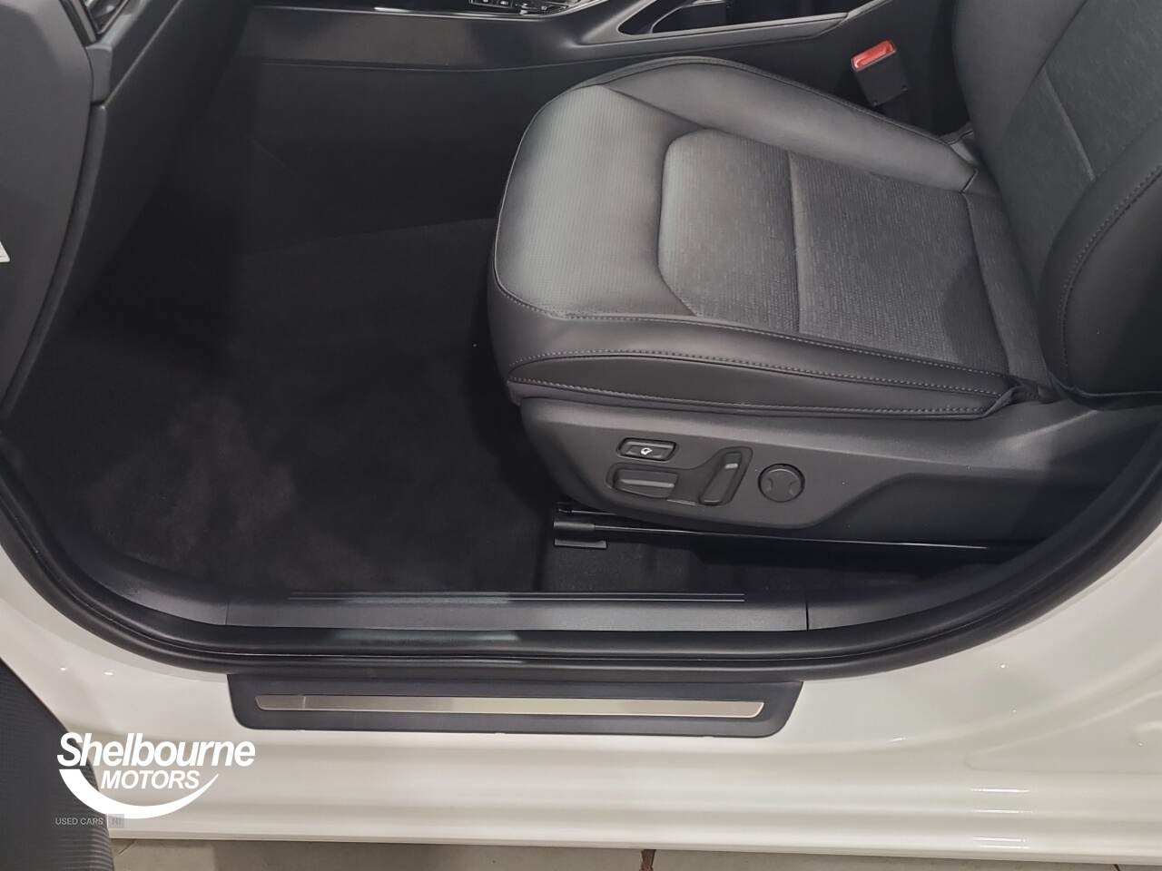 Jun 2024 Kia Niro 1.6 GDi Hybrid 4 5dr DCT