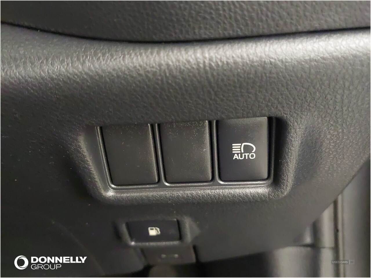 Feb 2022 Toyota C-HR 1.8 Hybrid Icon 5dr CVT