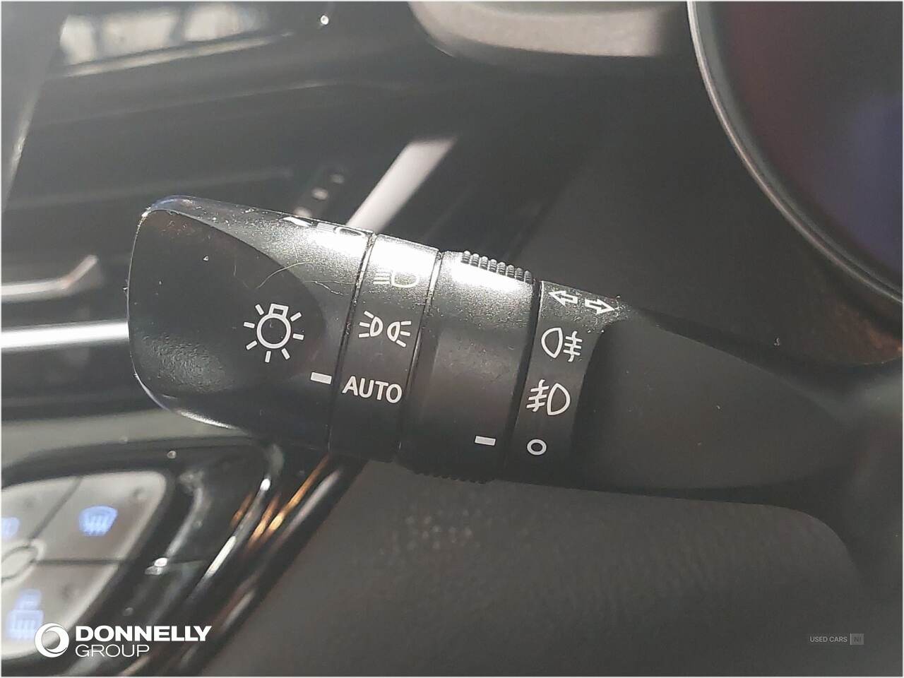 Feb 2022 Toyota C-HR 1.8 Hybrid Icon 5dr CVT