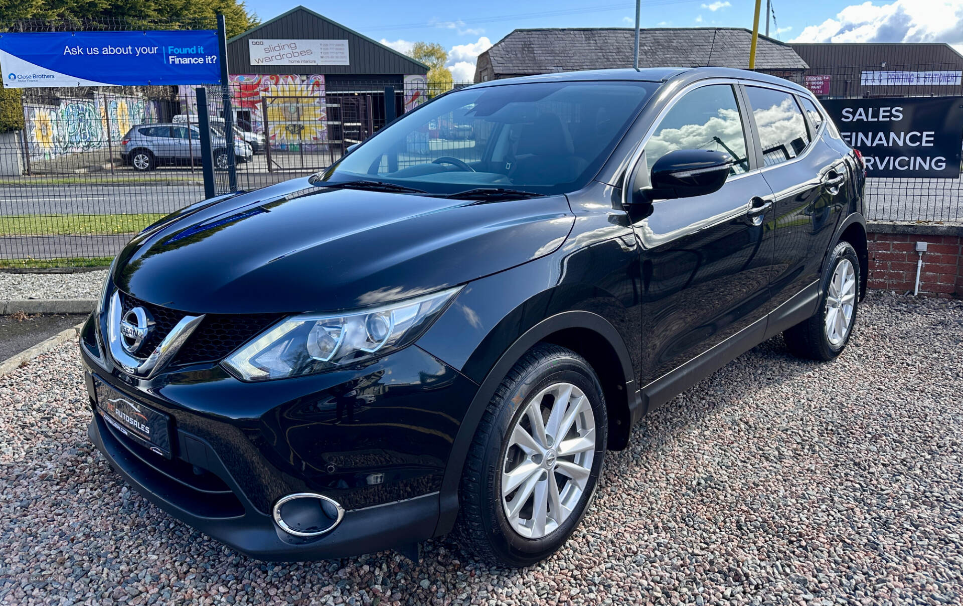 Jul 2014 Nissan Qashqai 1.5 dCi Acenta Premium 5dr