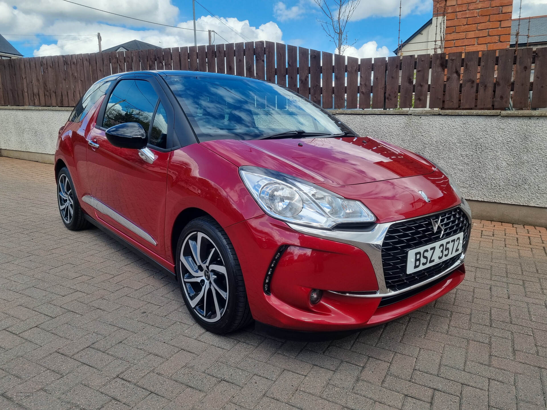 Oct 2017 DS 3 1.2 PureTech Connected Chic 3dr