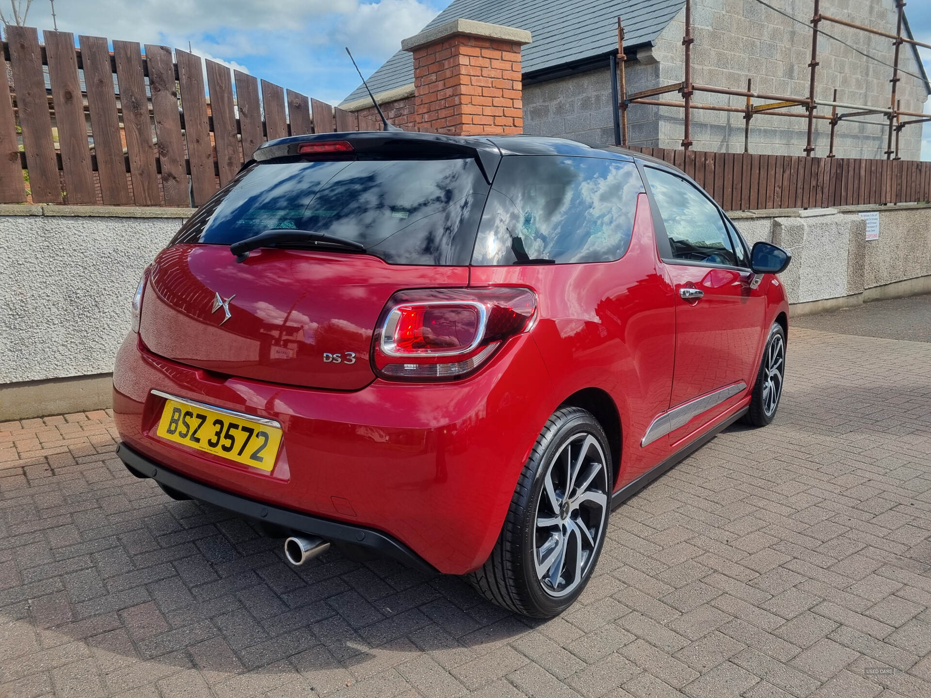 Oct 2017 DS 3 1.2 PureTech Connected Chic 3dr