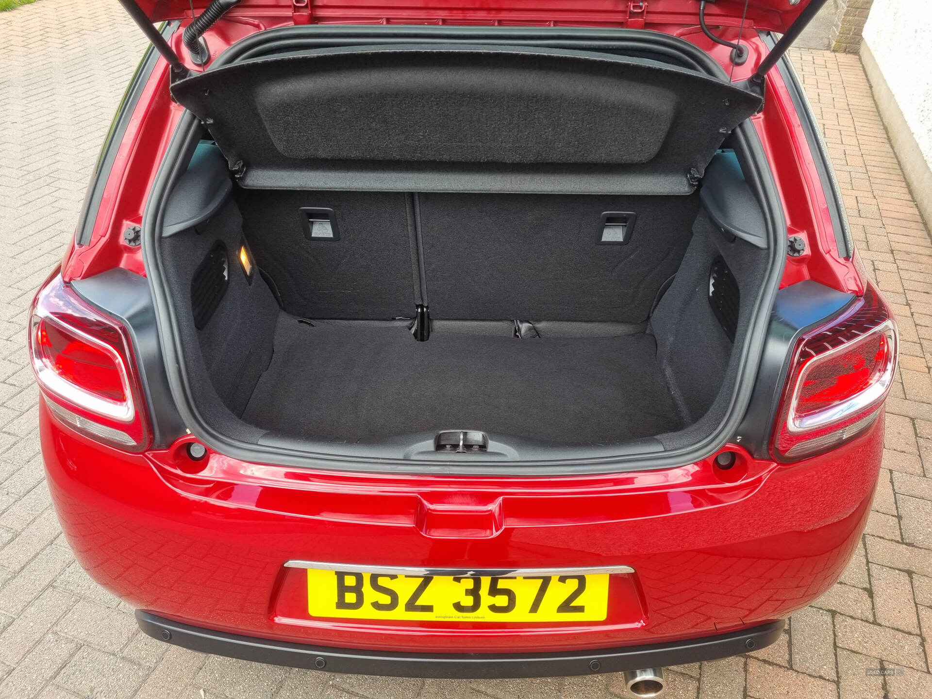 Oct 2017 DS 3 1.2 PureTech Connected Chic 3dr