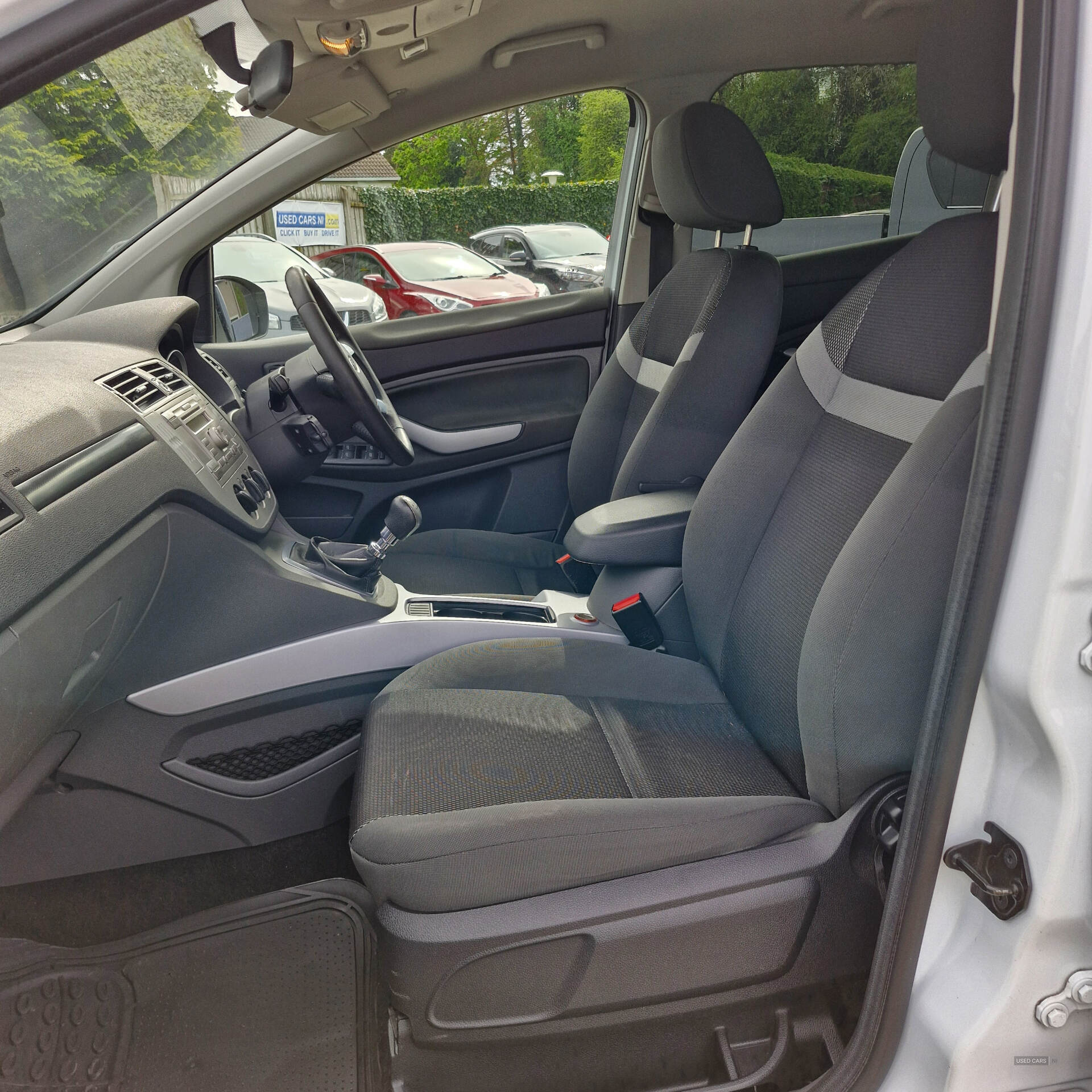 May 2010 Ford Kuga 2.0 TDCi Zetec 5dr 2WD