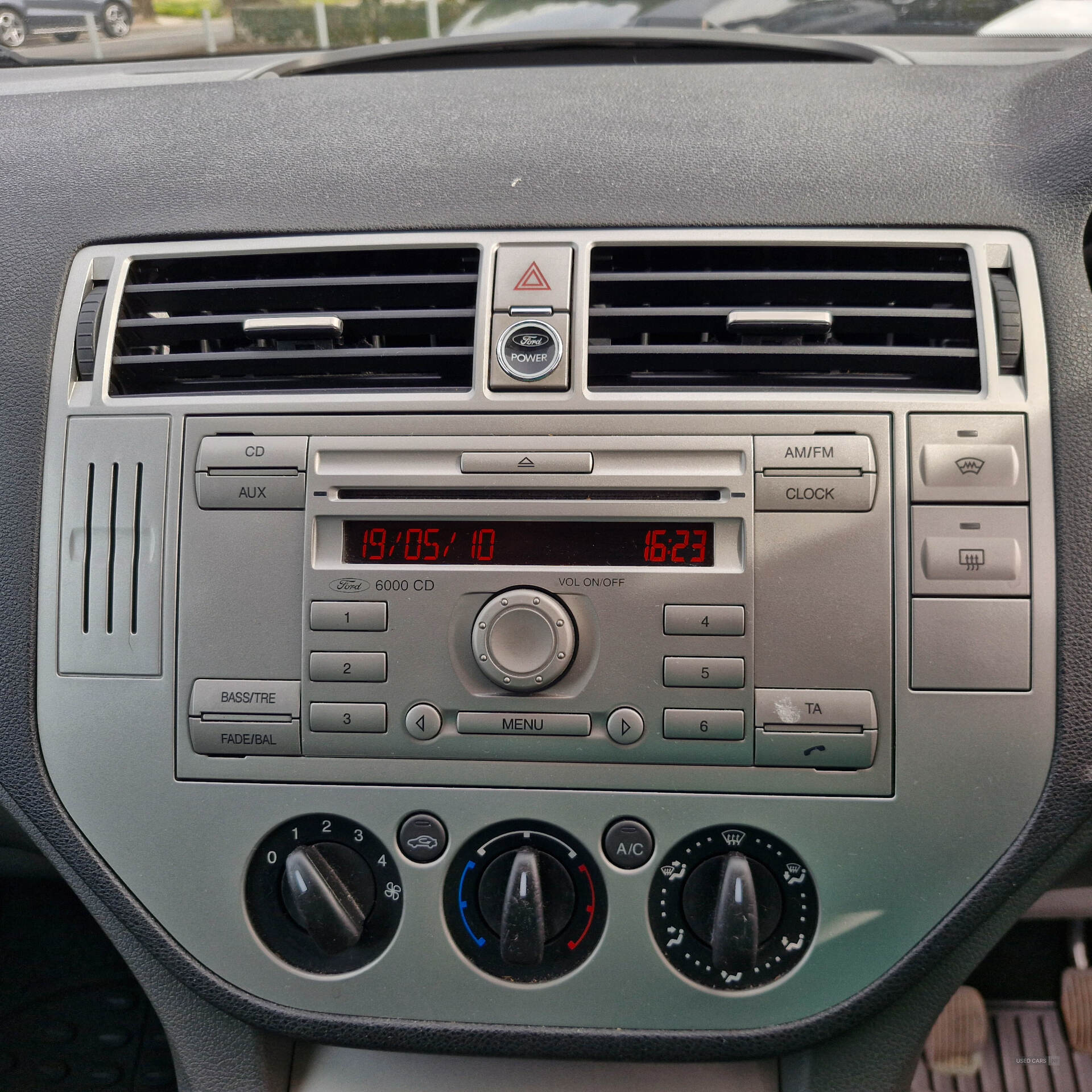 May 2010 Ford Kuga 2.0 TDCi Zetec 5dr 2WD